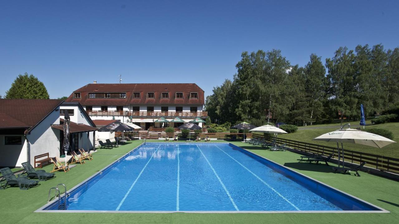 Sporthotel Kácov 외부 사진
